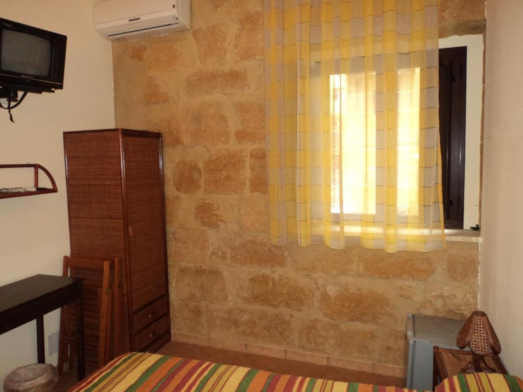 Domus Antiqua Bed & Breakfast Agrigento Bagian luar foto